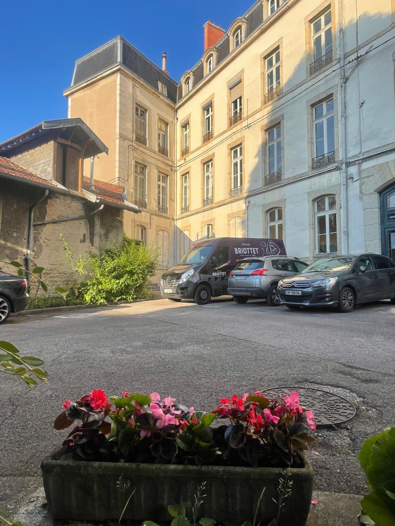Appartement - Dijon Centre Bagian luar foto